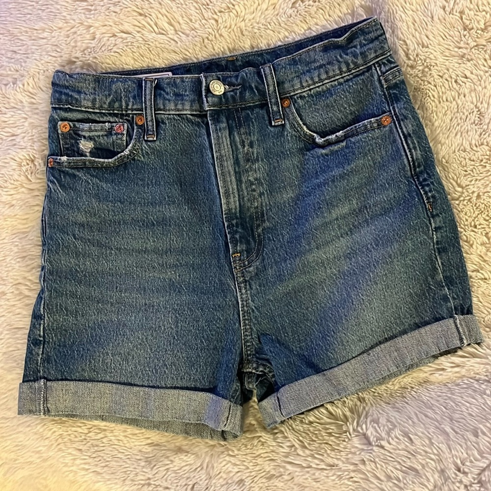 Gap, High waisted jean shorts, size 4